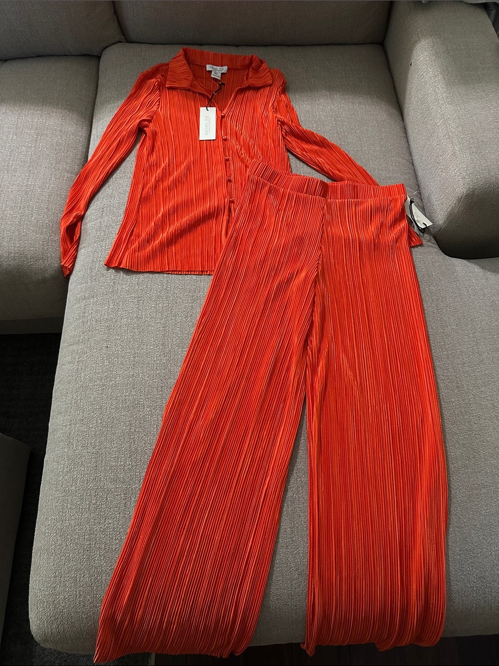 NWT Rachel Zoe Pleated Button-Up Top & Wide Leg Pants Set - Vibrant RedOrange